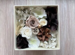 【開運フラワー】チョコレート色が開運カラーになるのはどの星の人？