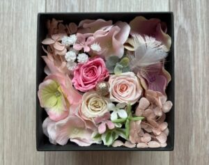 【開運フラワー】七赤金星のピンクがラッキーカラーになる方におすすめ!